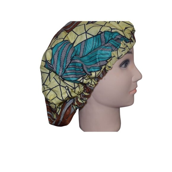 BONNET - Picture 1 of 2